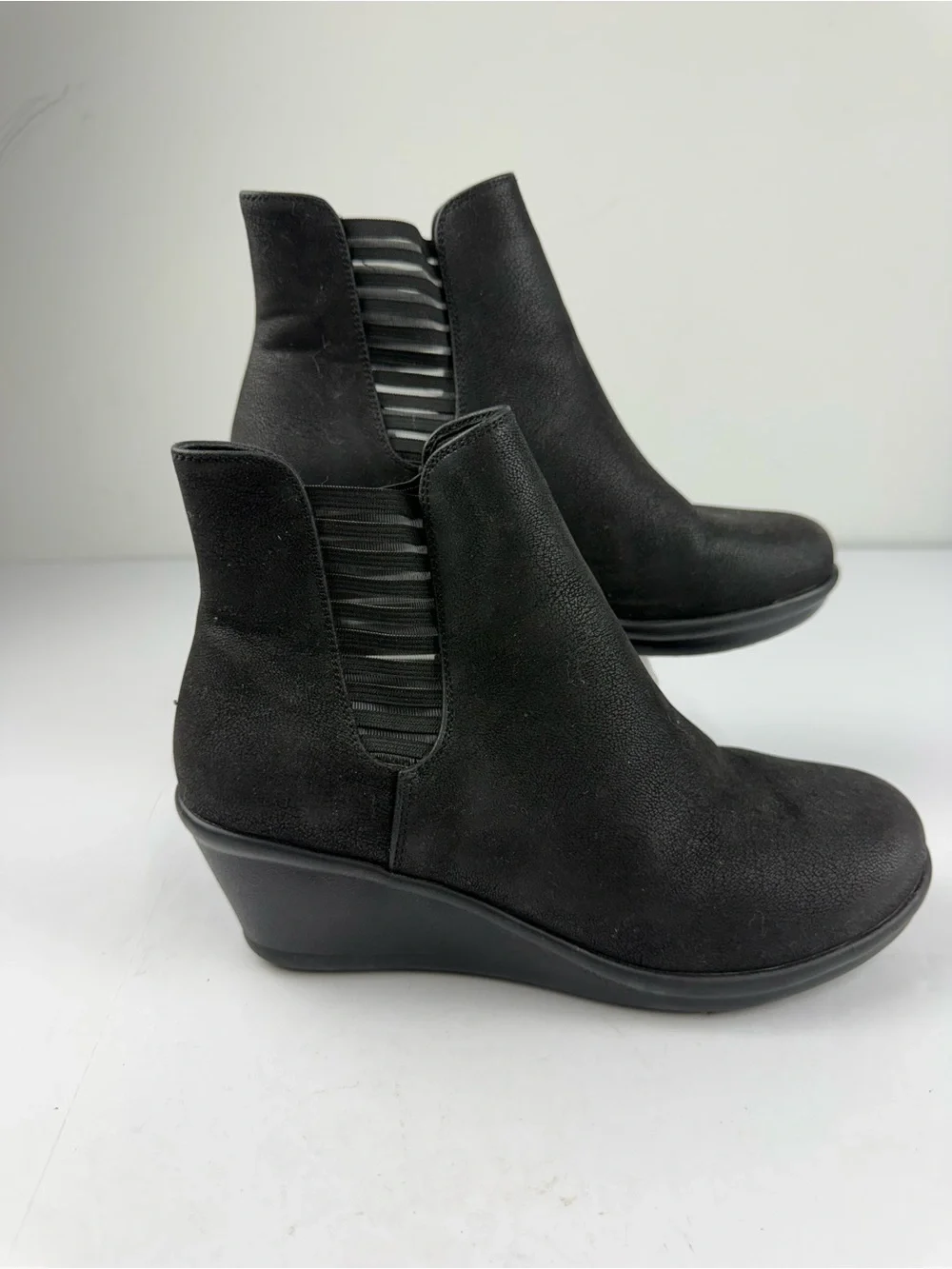 Skechers Womens 8.5 Rumblers Beam Me Up Black Microsuede Ankle Boot Wedge